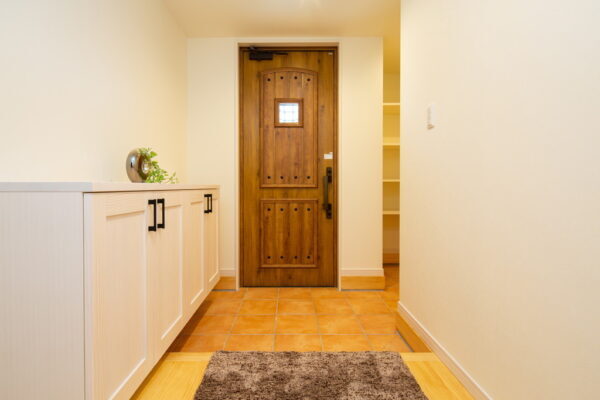 松本市で注文住宅をご検討中の方へ玄関をおしゃれにするコツをご紹介します！