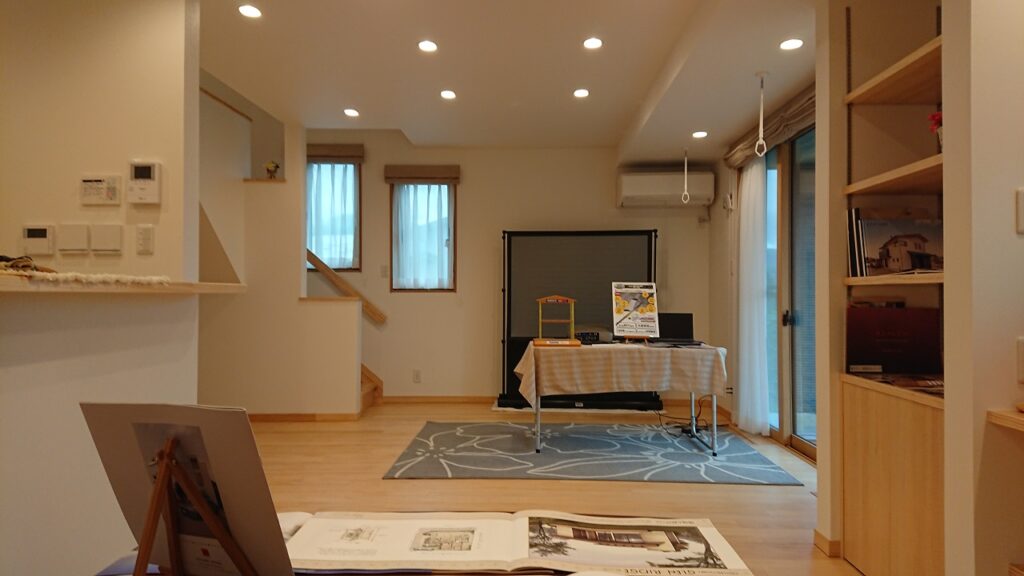 大町市の注文住宅　いよいよ明日から完成見学会！