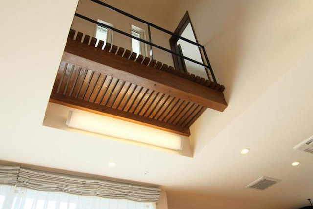 松本市で注文住宅を建てる方必見！吹き抜けのメリット・デメリットをご紹介！