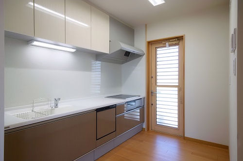 松本市で注文住宅をお考えの方へ！勝手口を作る際のポイントについて解説します！